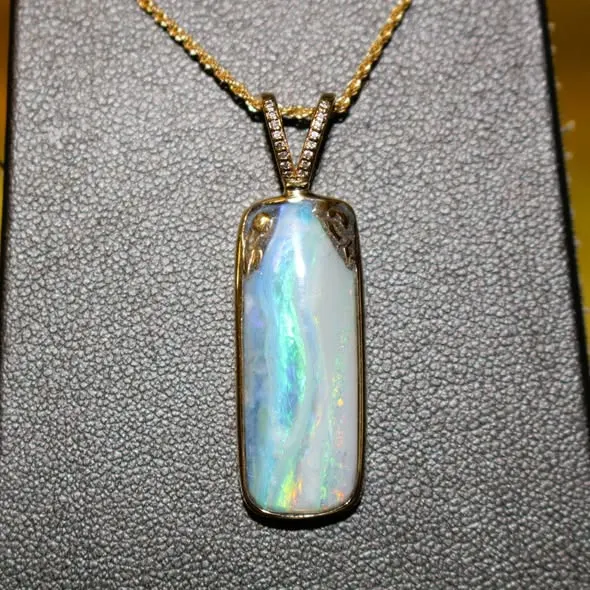 14K Yellow Gold Opal Pendant 3