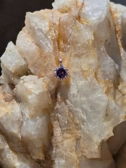Amethyst Halo Pendant Necklace 1