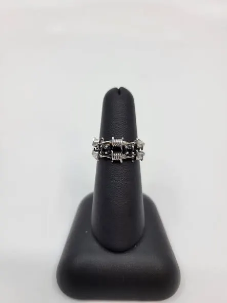 Barbed Wire Ring With Black Gemstones 1