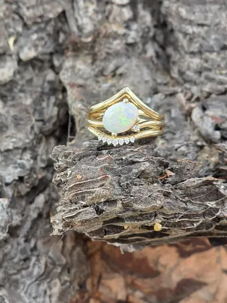 White Gemstone Ring 2